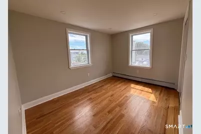 219 Adams Street, Bridgeport, CT 06607 - Photo 25