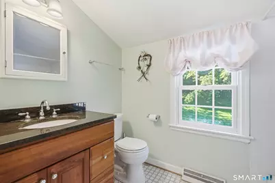 22 Chestnut Hill Road, Simsbury, CT 06092 - Photo 37
