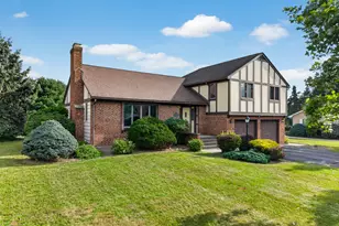 38 Rose Ln, Groton, CT 06340 - Photo 1