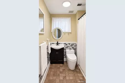 431 Jane Street, Bridgeport, CT 06608 - Photo 13