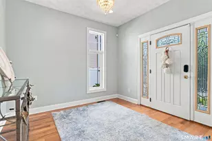 9 Beachside Ave, East Haven, CT 06512 - Photo 5