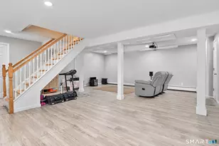 15 Henso Dr, Danbury, CT 06811 - Photo 17