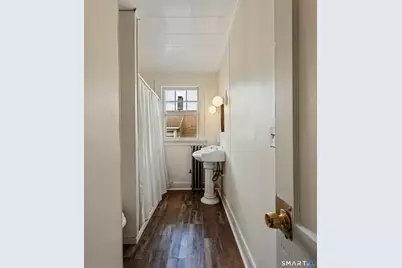 32 Wood Street, Meriden, CT 06451 - Photo 27