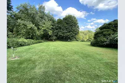141 Saint Johns Road, Ridgefield, CT 06877 - Photo 5