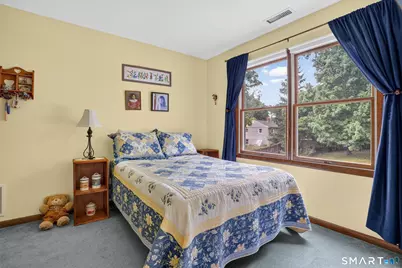 10 Roosevelt Boulevard, Enfield, CT 06082 - Photo 19