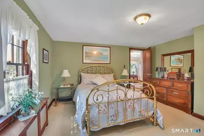 215 Oak Street, Manchester, CT 06040 - Photo 17