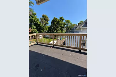 35 Maple Street, New Haven, CT 06511 - Photo 11