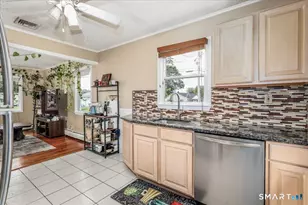 79 Aircraft Rd, West Haven, CT 06516 - Photo 11