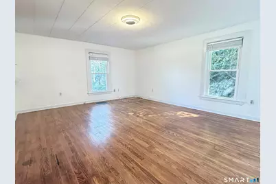 6 Beech Street, Ansonia, CT 06401 - Photo 7