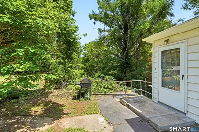 6 Beech Street, Ansonia, CT 06401 - Photo 29