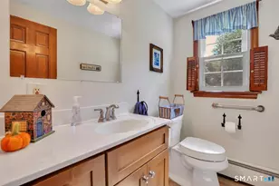 676 Bush Hill Rd, Manchester, CT 06040 - Photo 35