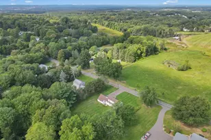 676 Bush Hill Rd, Manchester, CT 06040 - Photo 7
