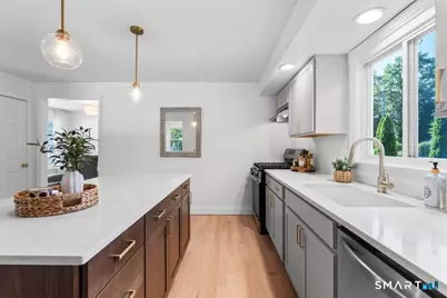 178 South Montowese Street, Branford, CT 06405 - Photo 9