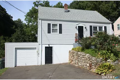 75 Coppola Terrace, Derby, CT 06418 - Photo 3