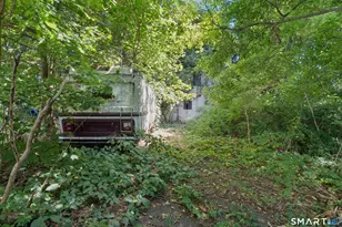 34 N 2nd St, Meriden, CT 06451 - Photo 11