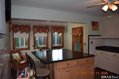 521 Burton Road, Beacon Falls, CT 06403 - Photo 5