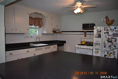 521 Burton Road, Beacon Falls, CT 06403 - Photo 7
