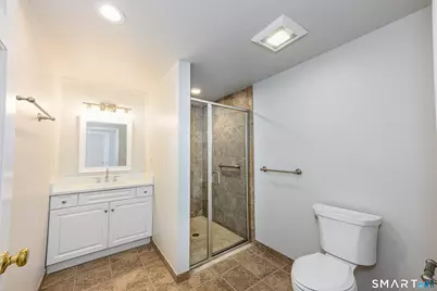 151 Quinnipiac Avenue, North Haven, CT 06473 - Photo 27