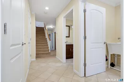29 Verplank Avenue, Stamford, CT 06902 - Photo 23