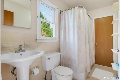 29 Verplank Avenue, Stamford, CT 06902 - Photo 33