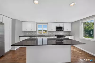 102 Vista Drive, East Haven, CT 06512 - Photo 7