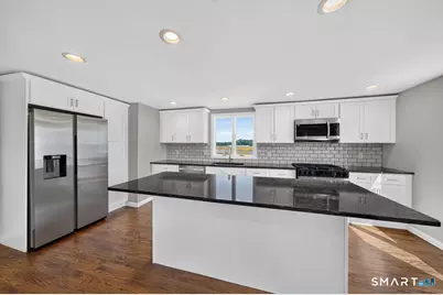 102 Vista Drive, East Haven, CT 06512 - Photo 9