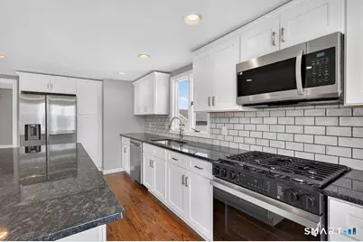 102 Vista Drive, East Haven, CT 06512 - Photo 3