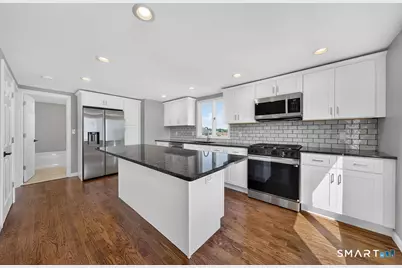 102 Vista Drive, East Haven, CT 06512 - Photo 5