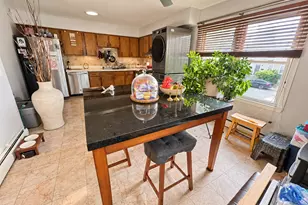 5 Brown Ave, Stamford, CT 06902 - Photo 3