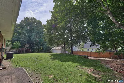 40 Morning Mist Road, Naugatuck, CT 06770 - Photo 5