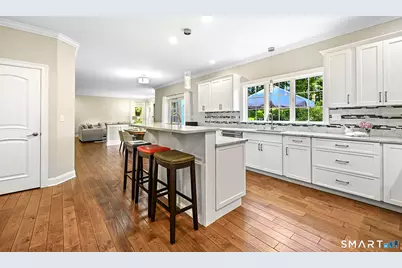 220 Haviland Road, Ridgefield, CT 06877 - Photo 11