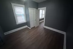 26 Cabot St, Hartford, CT 06112 - Photo 11