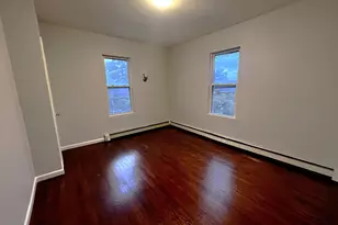 1485 Iranistan Ave, Bridgeport, CT 06605 - Photo 9