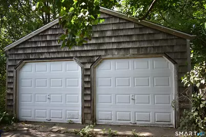 95 Raymond Street, Stratford, CT 06614 - Photo 5
