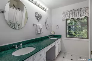 33 Brookwood Dr, Newtown, CT 06470 - Photo 27