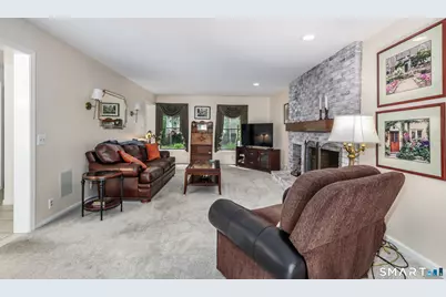 33 Brookwood Drive, Newtown, CT 06470 - Photo 13