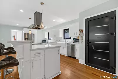 68 Parry Road, Stamford, CT 06907 - Photo 5