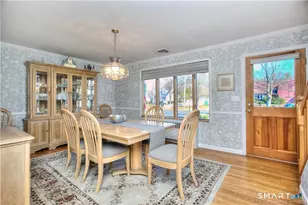 151 Sasapequan Rd, Fairfield, CT 06824 - Photo 11