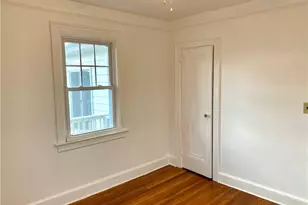 43 Mohegan Ave, Stamford, CT 06902 - Photo 7