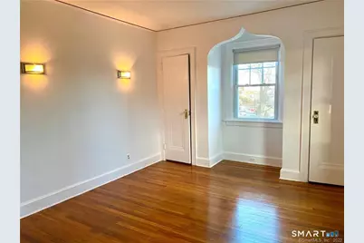 43 Mohegan Avenue #2, Stamford, CT 06902 - Photo 5