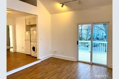 43 Mohegan Avenue #2, Stamford, CT 06902 - Photo 3