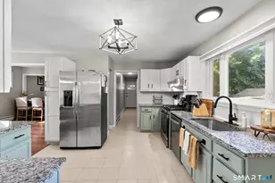 1250 Hillside Ave, Stratford, CT 06614 - Photo 15