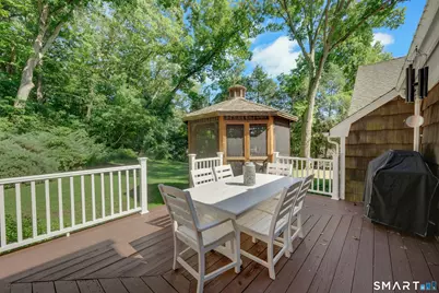 6 Stoneleigh Square, Fairfield, CT 06825 - Photo 29