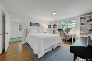 6 Stoneleigh Square, Fairfield, CT 06825 - Photo 25