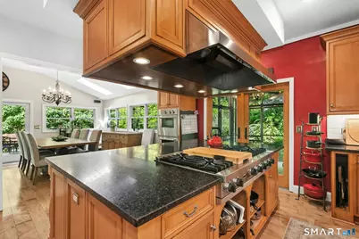 9 Teachers Ridge Road, Newtown, CT 06482 - Photo 15