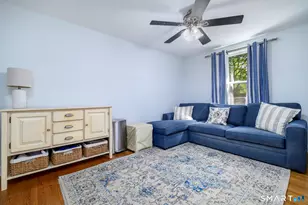 370 Pepper St, Monroe, CT 06468 - Photo 9