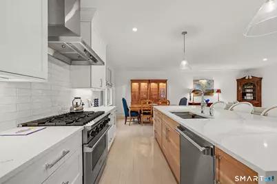 160 Forest Street #160, New Canaan, CT 06840 - Photo 5