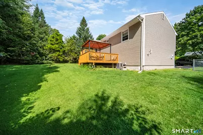 12 Tudor Lane, Naugatuck, CT 06770 - Photo 3