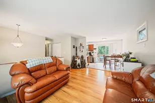 12 Tudor Ln, Naugatuck, CT 06770 - Photo 9