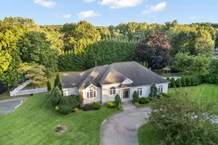 455 Grace Trail, Orange, CT 06477 - Photo 5